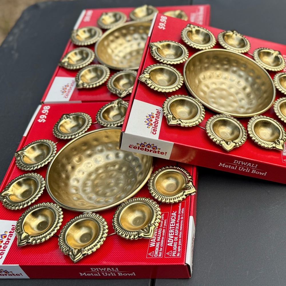 Gold Metal Urli Bowl Set of THREE NEW!!! Diwali/Bohemian/Hippie/Holiday - Picture 4 of 9